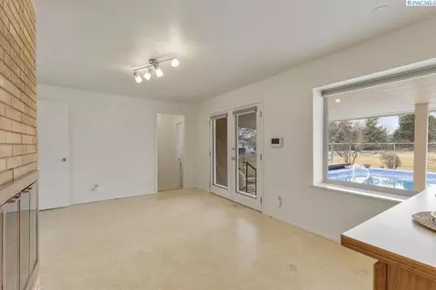 10304 Maple Dr, Pasco, WA 99301 photo 21