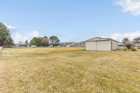 10304 Maple Dr, Pasco, WA 99301 photo 10