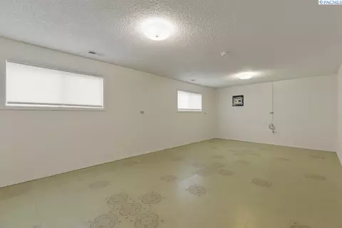 10304 Maple Dr, Pasco, WA 99301 photo 29