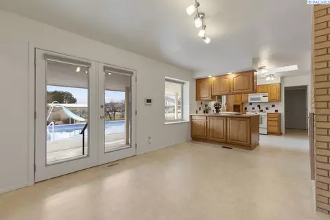 10304 Maple Dr, Pasco, WA 99301 photo 22