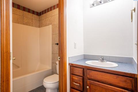 2411 E George St, Pasco, WA 99301 photo 19