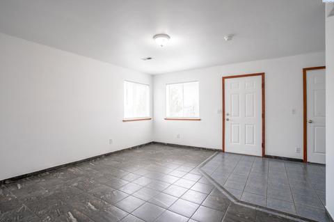 2411 E George St, Pasco, WA 99301 photo 7