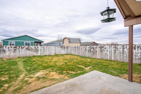 2411 E George St, Pasco, WA 99301 photo 22