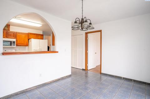 2411 E George St, Pasco, WA 99301 photo 13