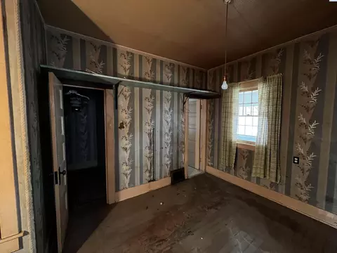 12 E 4th St, Thornton, WA 99176 photo 22