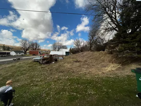12 E 4th St, Thornton, WA 99176 photo 41