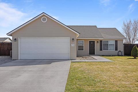2534 E Helena St, Pasco, WA 99301 photo 1