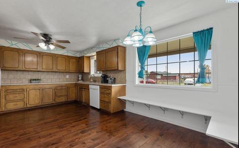 1907 W Ruby St, Pasco, WA 99301 photo 4