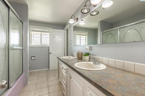 1907 W Ruby St, Pasco, WA 99301 photo 14