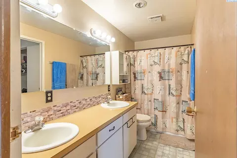 320 NW Dillon St, Pullman, WA 99163 photo 11