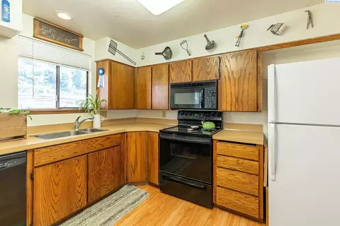 320 NW Dillon St, Pullman, WA 99163 photo 8