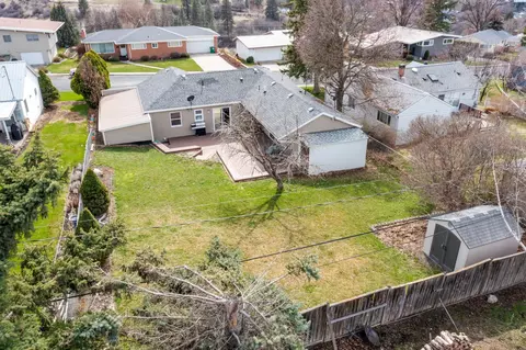 705 E Southview, Colfax, WA 99111 photo 2