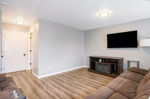 7816 Three Rivers Dr, Pasco, WA 99301 photo 7