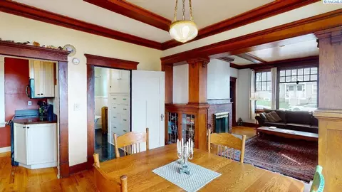 315 W Main St, Pullman, WA 99163 photo 5