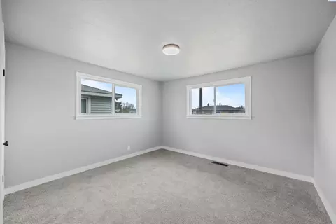 1720 N 16th, Pasco, WA 99301 photo 12