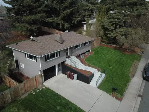 1405 NW Deane St, Pullman, WA 99163 photo 2