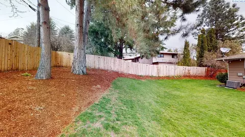 1405 NW Deane St, Pullman, WA 99163 photo 32