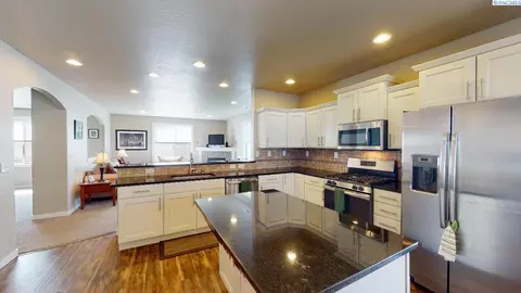 1910 SW Panorama Dr, Pullman, WA 99163 photo 17