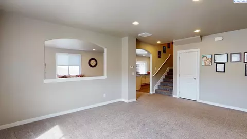 1910 SW Panorama Dr, Pullman, WA 99163 photo 5