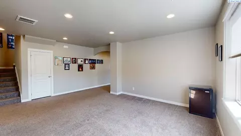 1910 SW Panorama Dr, Pullman, WA 99163 photo 6