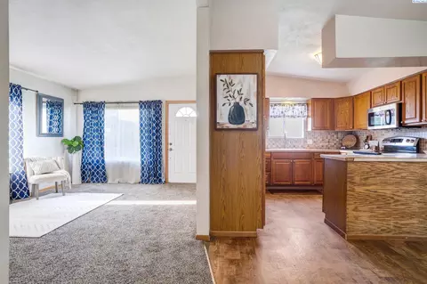 6406 W Argent Rd, Pasco, WA 99301 photo 8