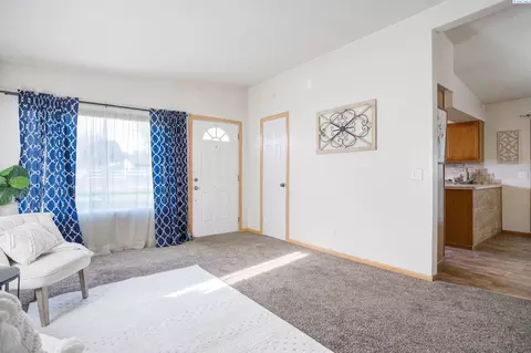 6406 W Argent Rd, Pasco, WA 99301 photo 5