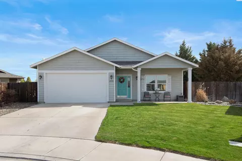 4705 Phoenix Ln, Pasco, WA 99301 photo 1