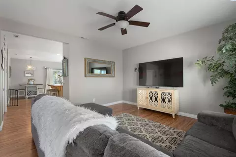 4705 Phoenix Ln, Pasco, WA 99301 photo 4