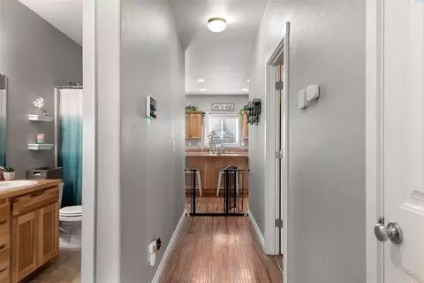 4705 Phoenix Ln, Pasco, WA 99301 photo 18