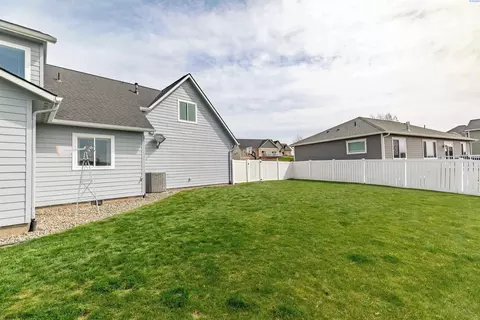 805 NW Palouse View Ct, Pullman, WA 99163 photo 36