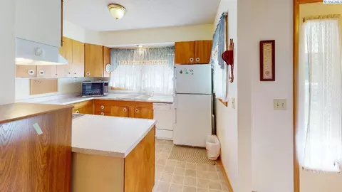 630 SW Winter Cir, Pullman, WA 99163 photo 12