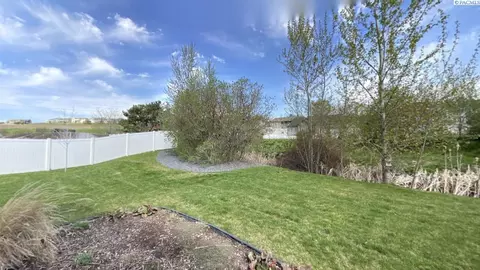 1239 SW Big Sky Ct, Pullman, WA 99163 photo 28