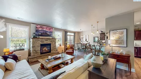 1239 SW Big Sky Ct, Pullman, WA 99163 photo 7