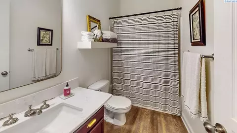 1239 SW Big Sky Ct, Pullman, WA 99163 photo 24