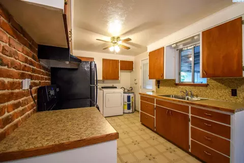 928 W Jan, Pasco, WA 99301 photo 5