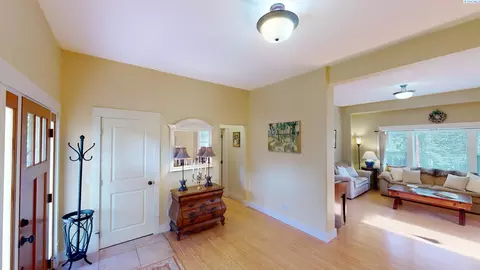 325 NW True, Pullman, WA 99163 photo 5