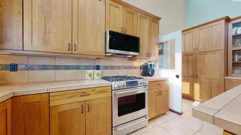 325 NW True, Pullman, WA 99163 photo 12