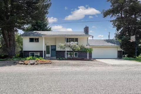 9012 W Franklin, Pasco, WA 99301 photo 1
