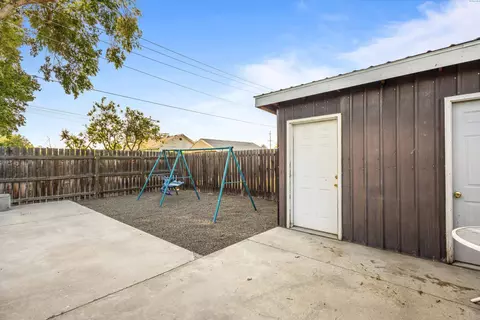 907 S Myrtle Ave, Pasco, WA 99301 photo 17