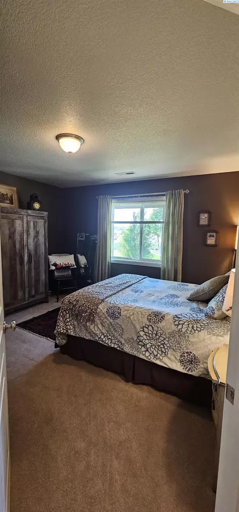 8 Sunflower Ct, Pasco, WA 99301 photo 12