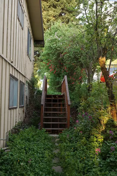 935 SE Kamiaken St, Pullman, WA 99163 photo 33
