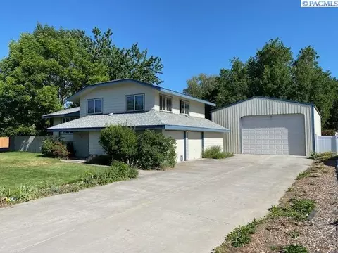6121 W Melville Rd, Pasco, WA 99301 photo 1