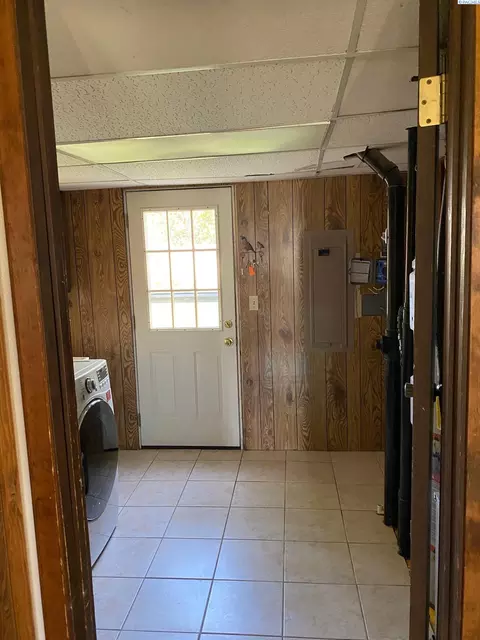 6121 W Melville Rd, Pasco, WA 99301 photo 9