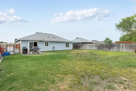 2204 E Alvina St, Pasco, WA 99301 photo 19