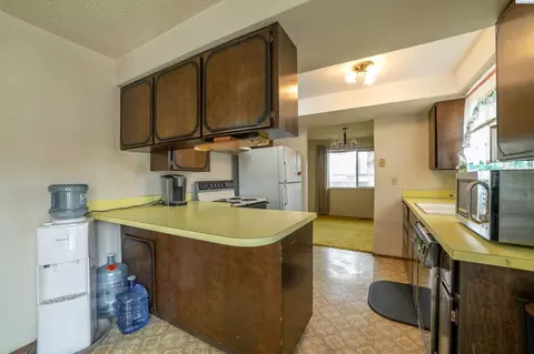 10016 Locust Ln, Pasco, WA 99301 photo 6