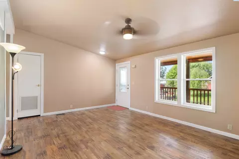 470 Decker Rd, Pasco, WA 99301 photo 16
