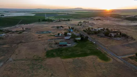 470 Decker Rd, Pasco, WA 99301 photo 3
