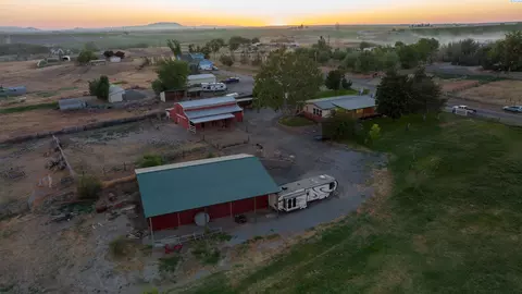 470 Decker Rd, Pasco, WA 99301 photo 4