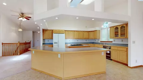 230 NW Sunrise Dr, Pullman, WA 99163 photo 9