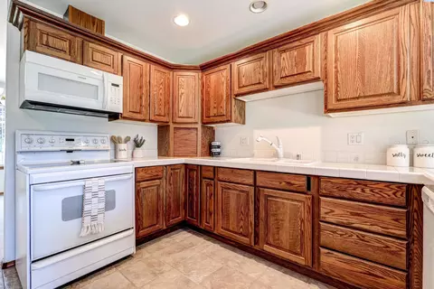 3 Iris Ct, Pasco, WA 99301 photo 8
